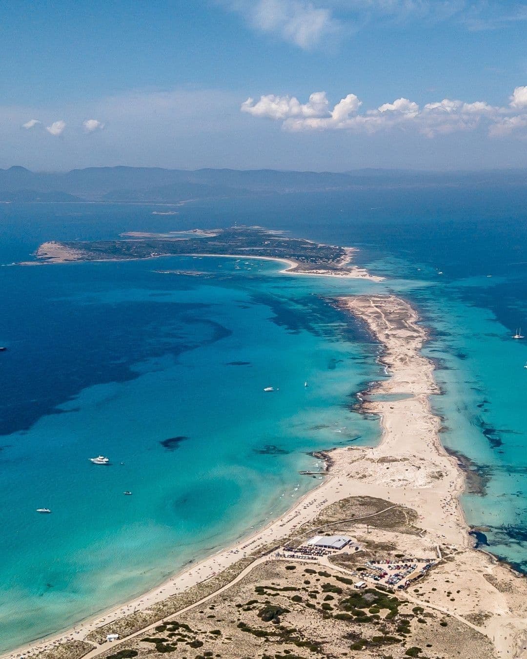 Turquoise water and white sand on Formentera