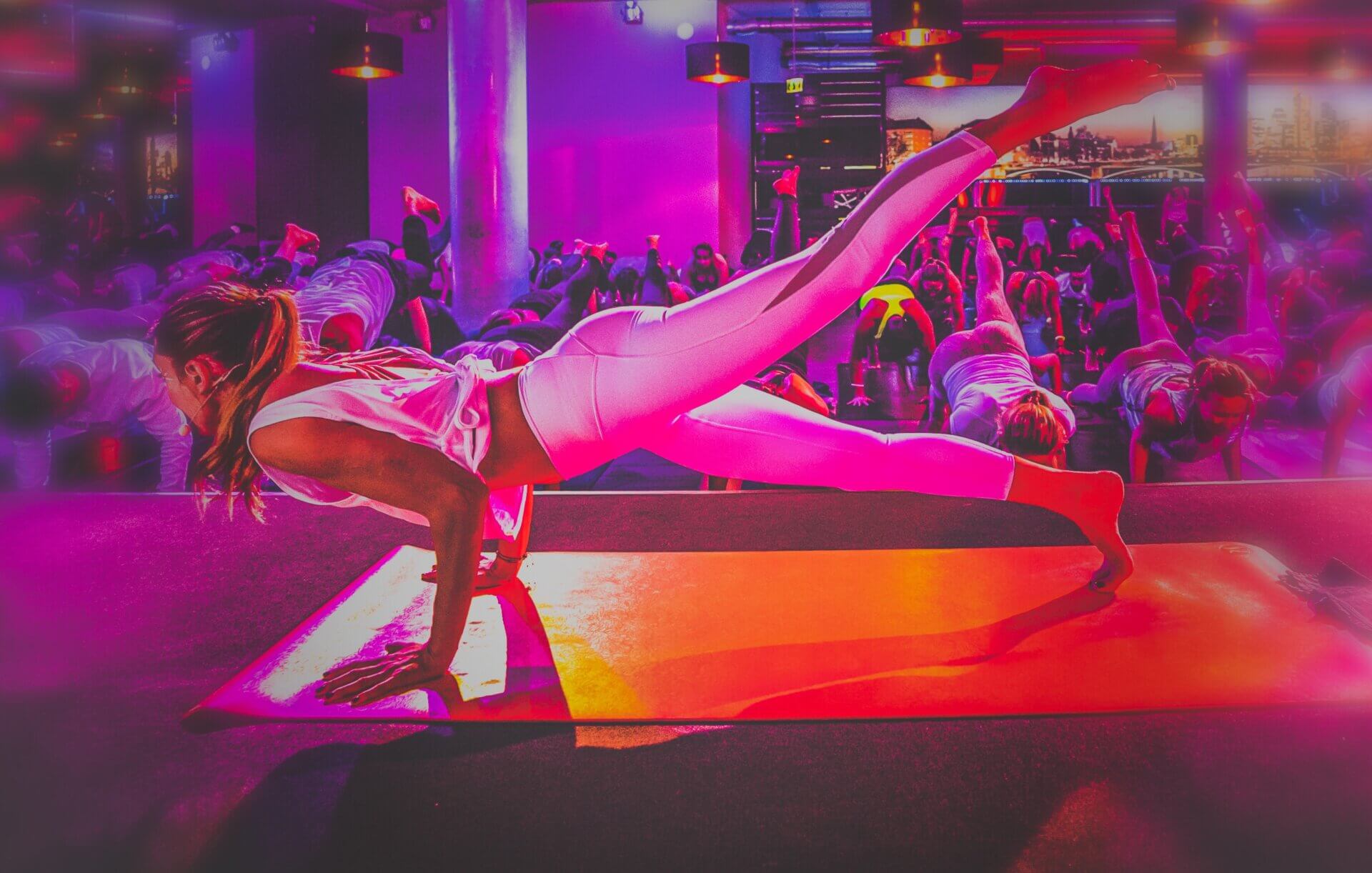 steph jaksch. BEY, Electric yoga